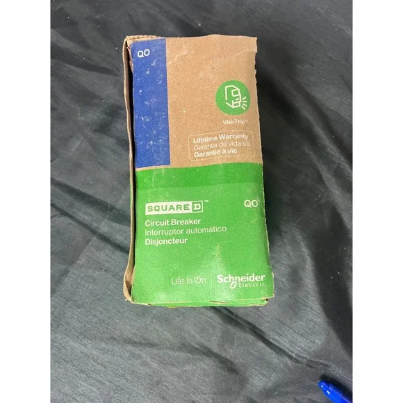 Square D QOB330 30A 3-Pole 240V Bolt-On Circuit Breaker Qty 3 Schneider Electric - Picture 2 of 7